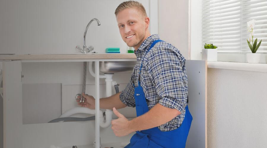 Expert burst pipe repair services in Madelia, MN